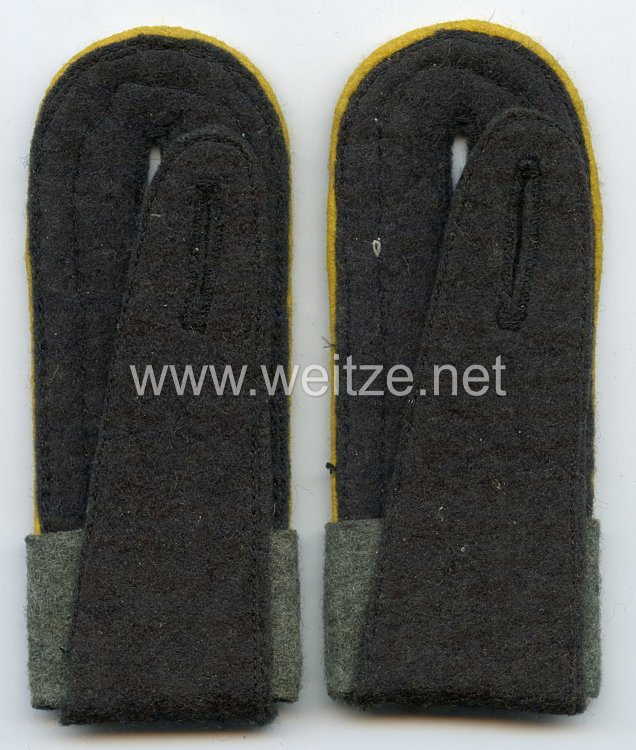 Wehrmacht Heer Paar Schulterklappen für einen Unteroffizier Divisions-Aufklärungs-Abteilung 246 Bild 2