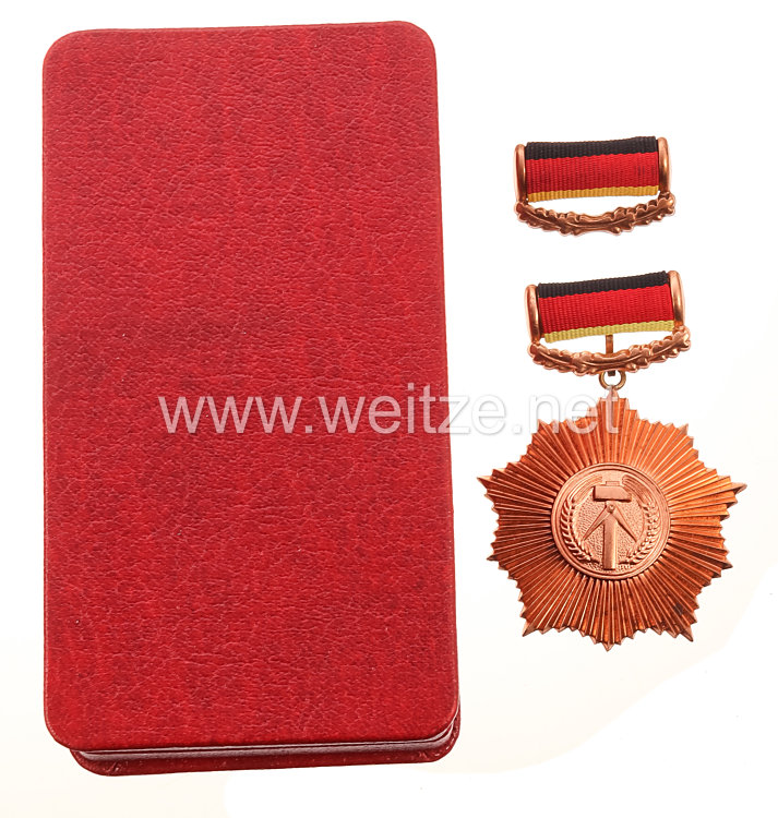 Deutsche Demokratische Republik ( DDR ) Vaterländischer Verdienstorden in Bronze Bild 2