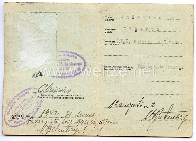 III. Reich / Lettland - Nikolaja Aptieka ( Apotheke ) - Dienst Ausweis für eine Frau Bild 2