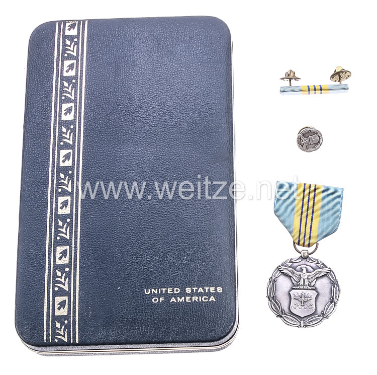 USA - Air Force Civilian Service Medal in Case with Lapel Pin and Ribbon Bar  Bild 2