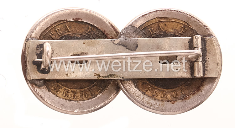 Mecklenburg-Schwerin Brosche für einen Reservisten gefertigt aus zwei Gefreiten-Knöpfen Bild 2