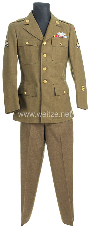 USA World War 2: US Army Winter Service Uniform with Trousers for a Corporal of the Artillery in the 9th Infantry Division  Bild 2