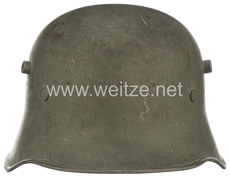 Reichswehr / Wehrmacht Stahlhelm M 18 Bild 2