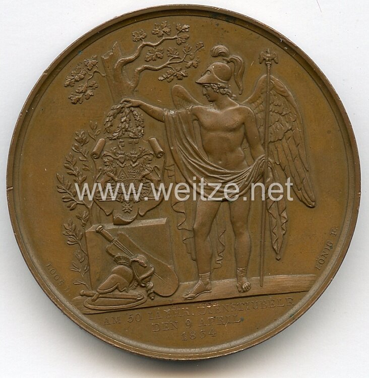 Preussen Nicht tragbare Erinnerungs-Medaille anlässlich des 50. Dienstjubiläums des Freihernn zu Wylich 1834 . Bild 2